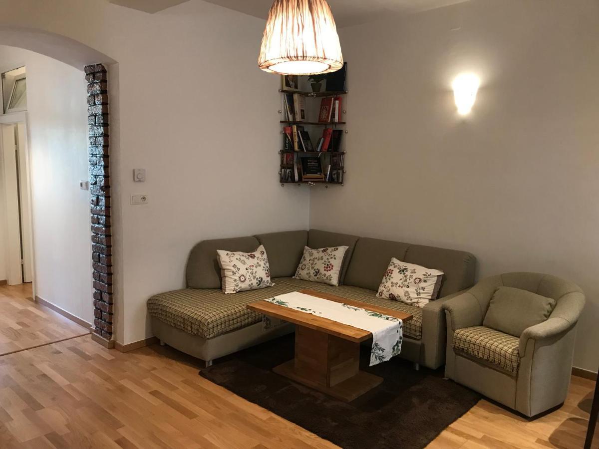 Near Schoenbrunn And Downtown Apartment Wien